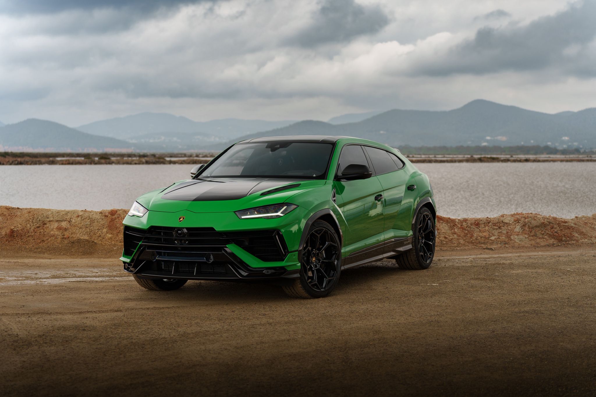Coche de lujo exterior