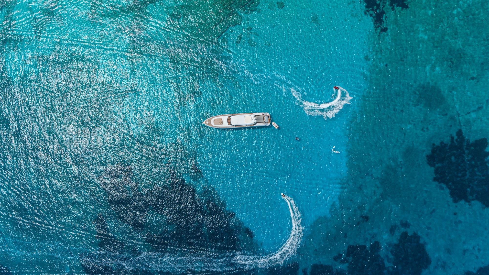 Barcos y Charters