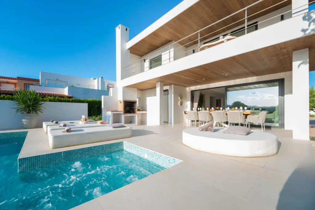 Can Palau